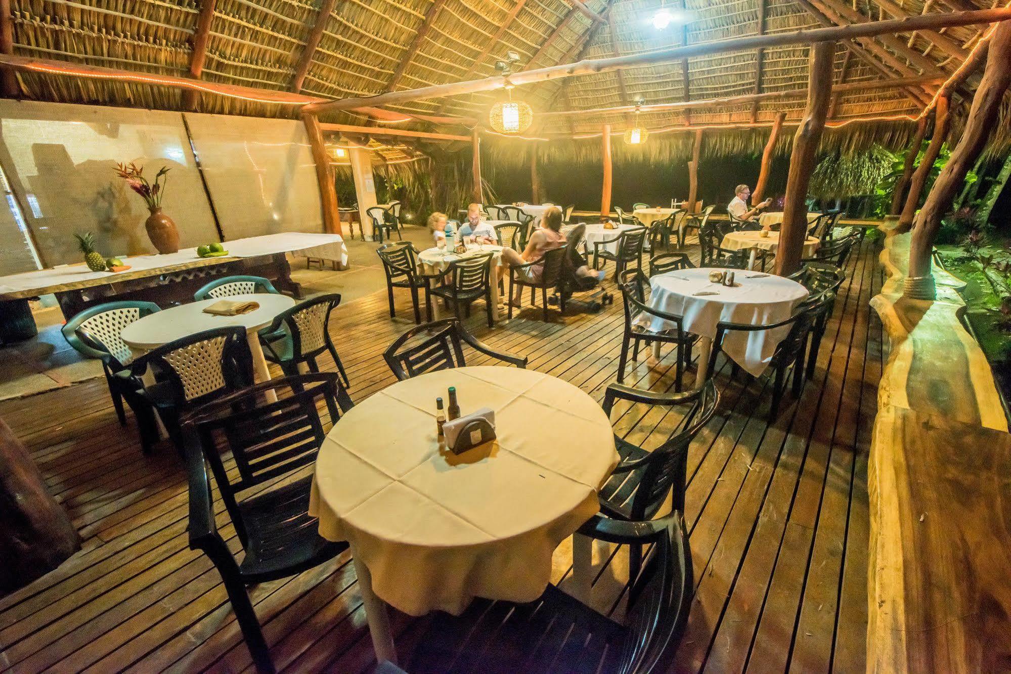 Karahe Beach Hotel Manuel Antonio Exterior foto