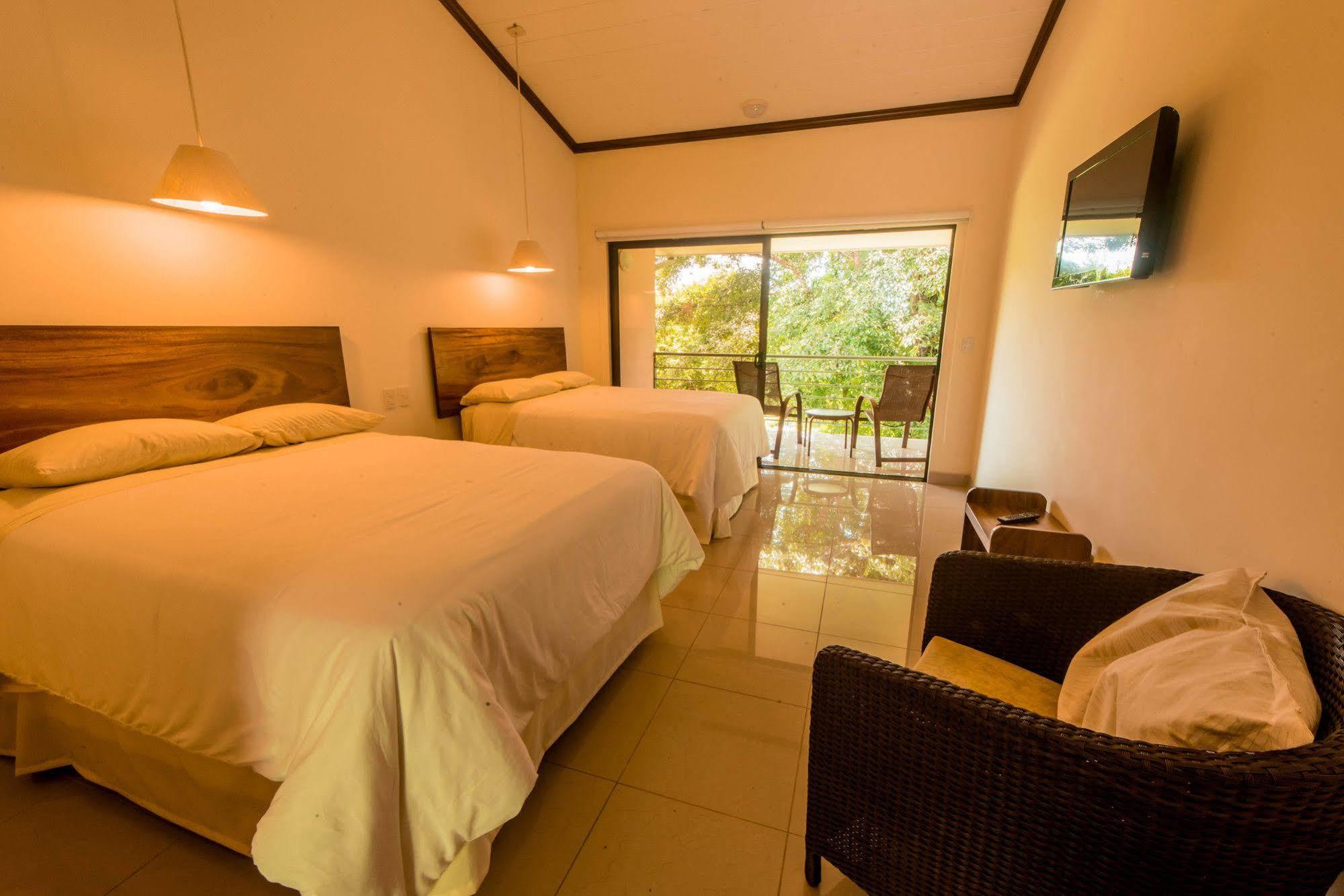 Karahe Beach Hotel Manuel Antonio Exterior foto