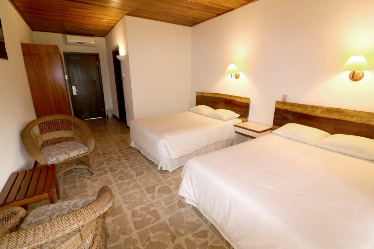 Karahe Beach Hotel Manuel Antonio Exterior foto